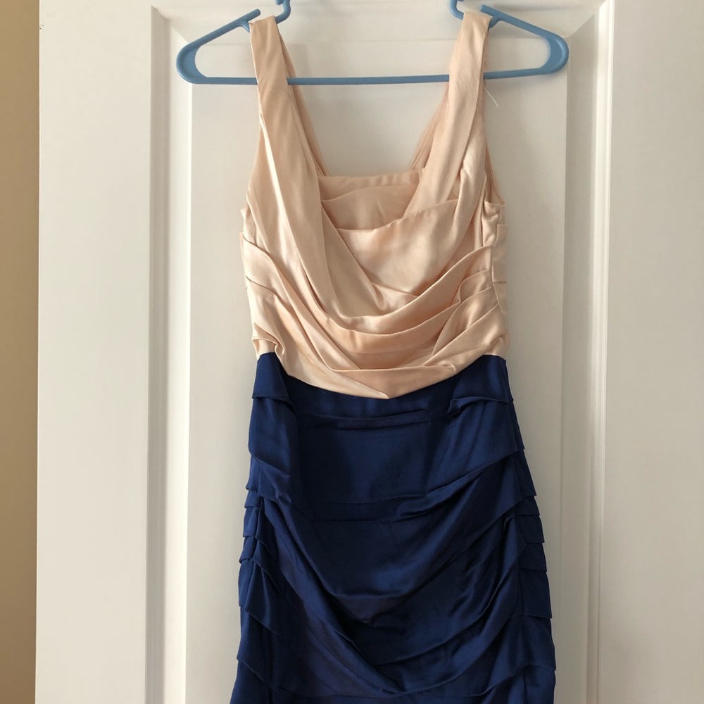 Stunning satin two-toned dress in Size 0